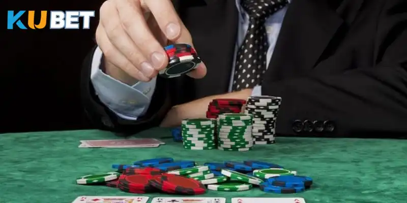 Các hình thức chơi poker phổ biến hiện nay trên thị trường